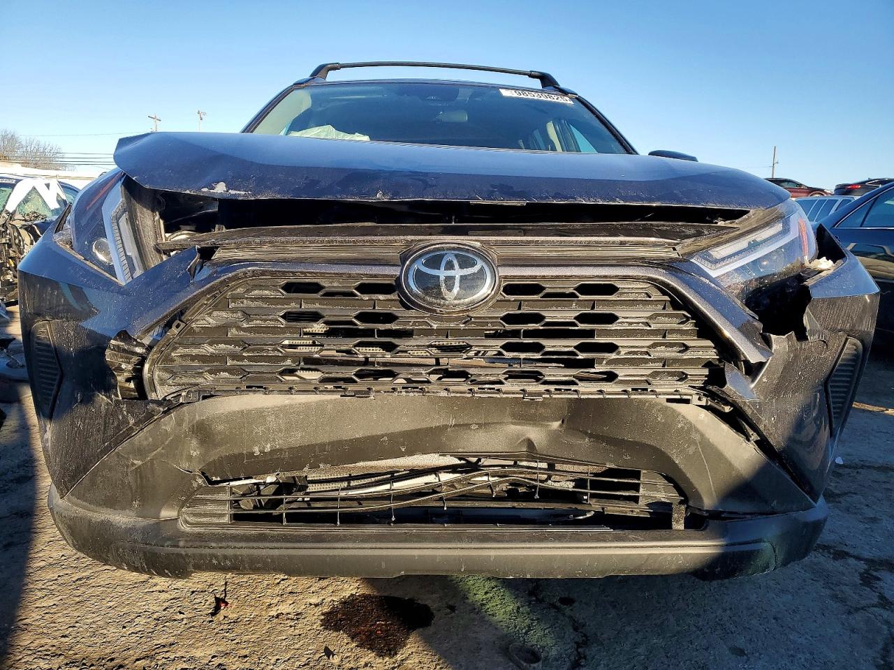 2024 TOYOTA RAV4 XLE photo 5