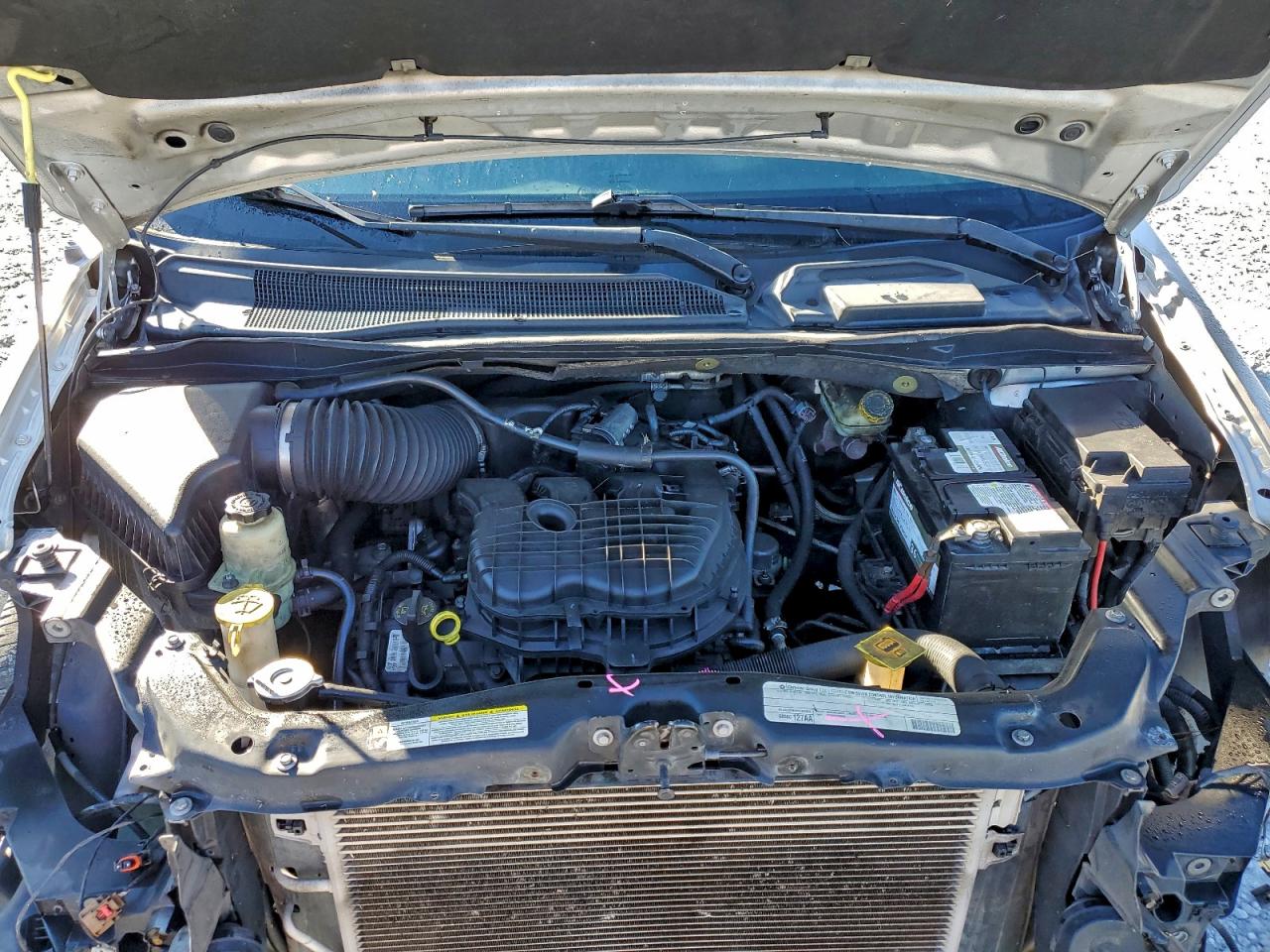 2011 DODGE GRAND CARAVAN CREW photo 23