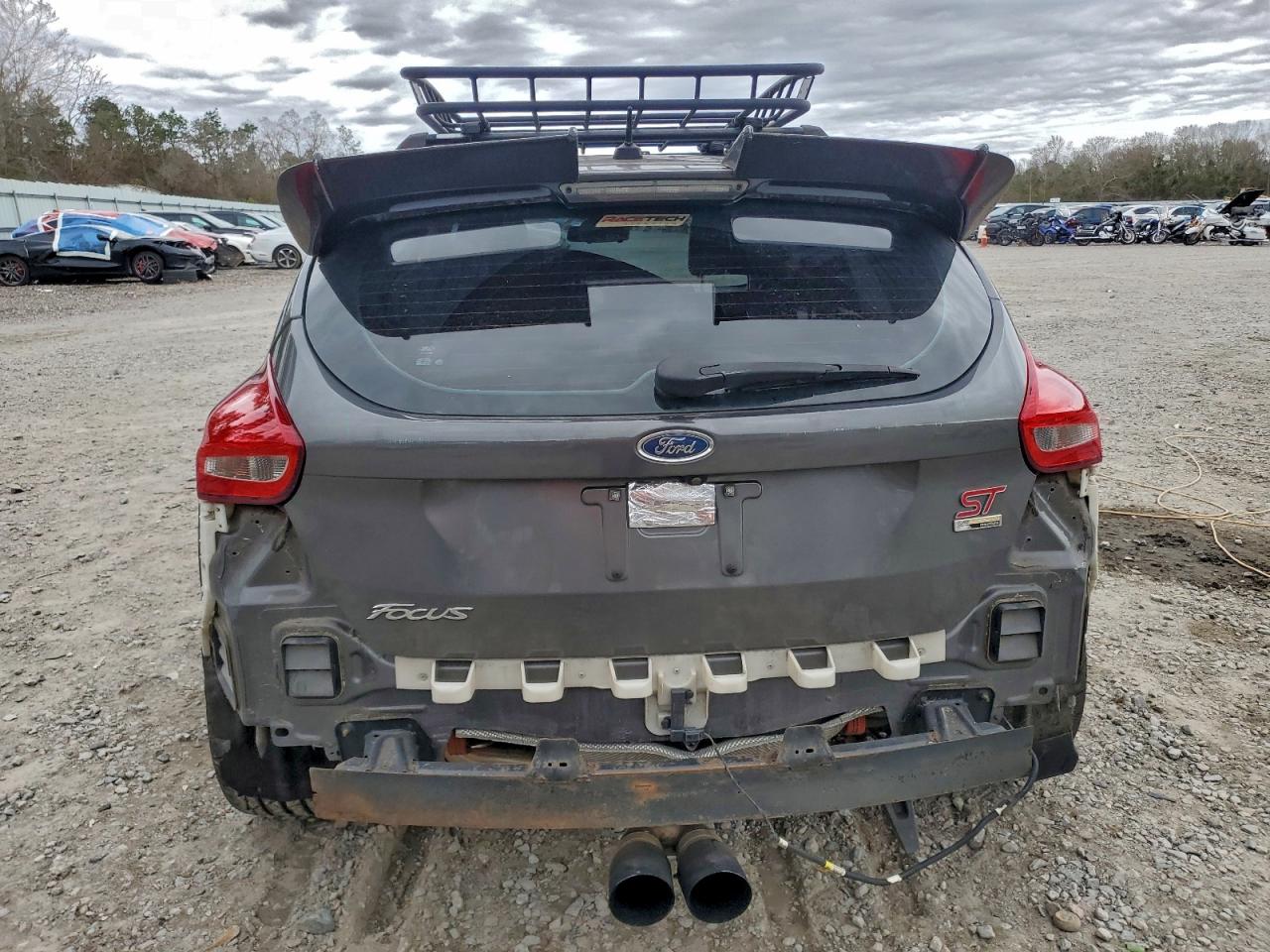 2015 FORD FOCUS ST photo 6