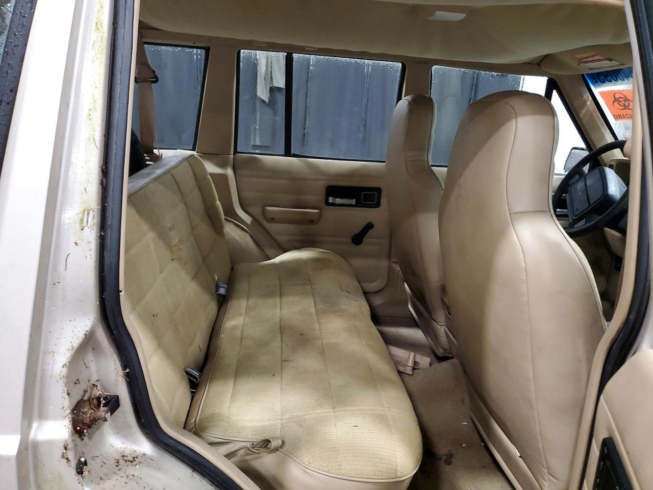 1996 JEEP CHEROKEE SE photo 11