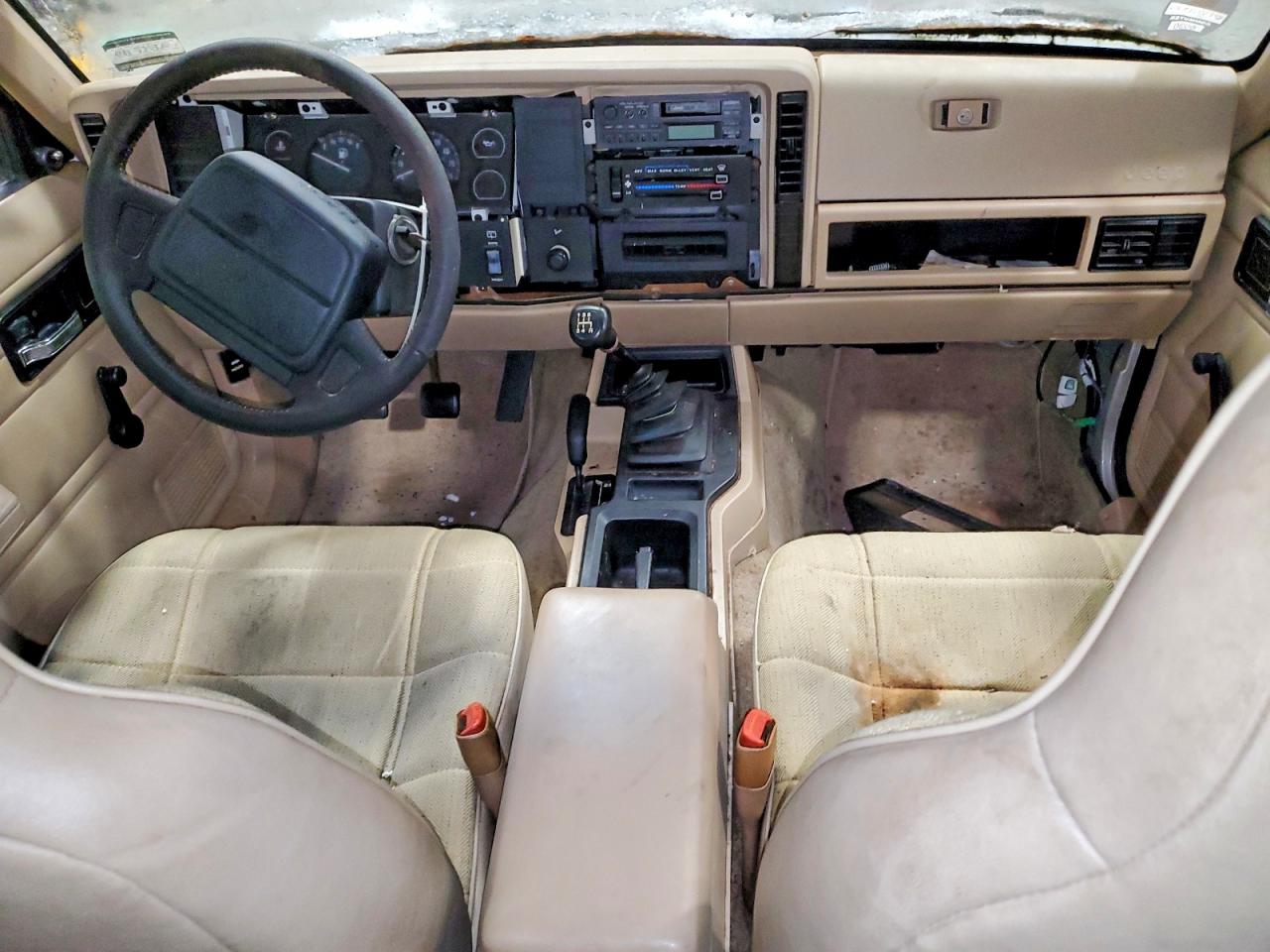 1996 JEEP CHEROKEE SE photo 8