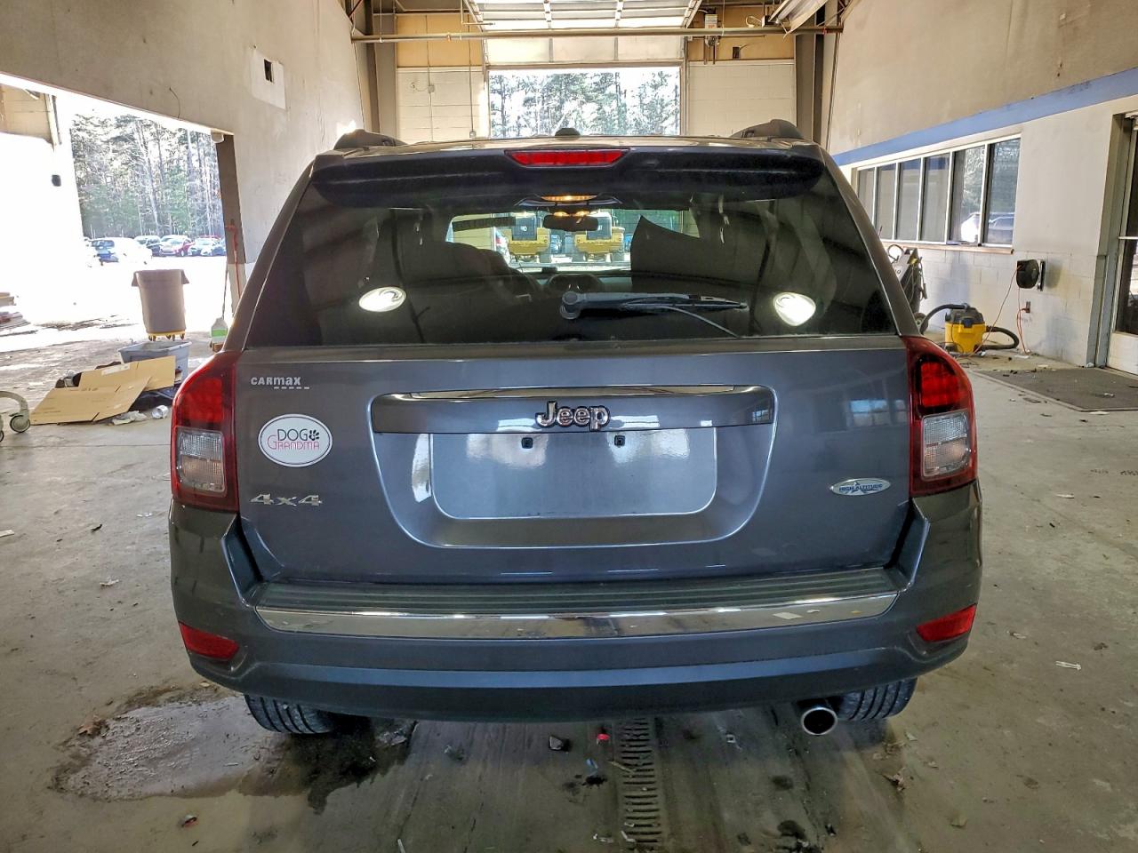 2017 JEEP COMPASS LATITUDE photo 6