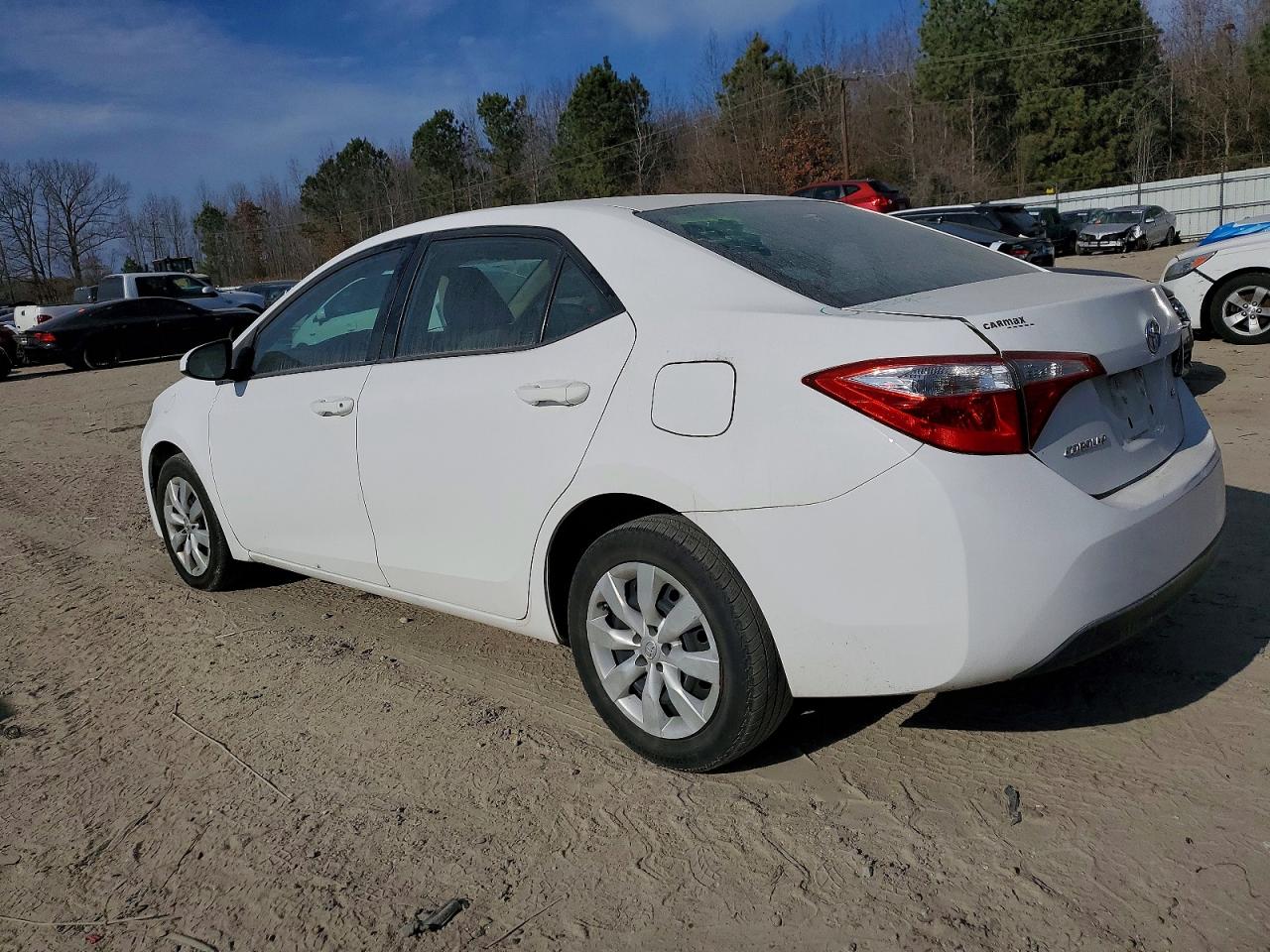 2015 TOYOTA COROLLA L photo 2