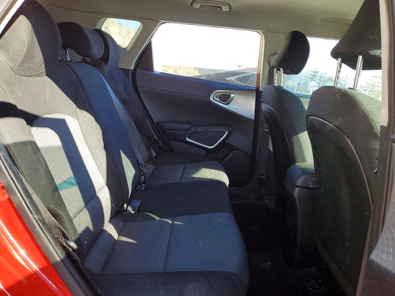 2020 KIA SOUL LX photo 19