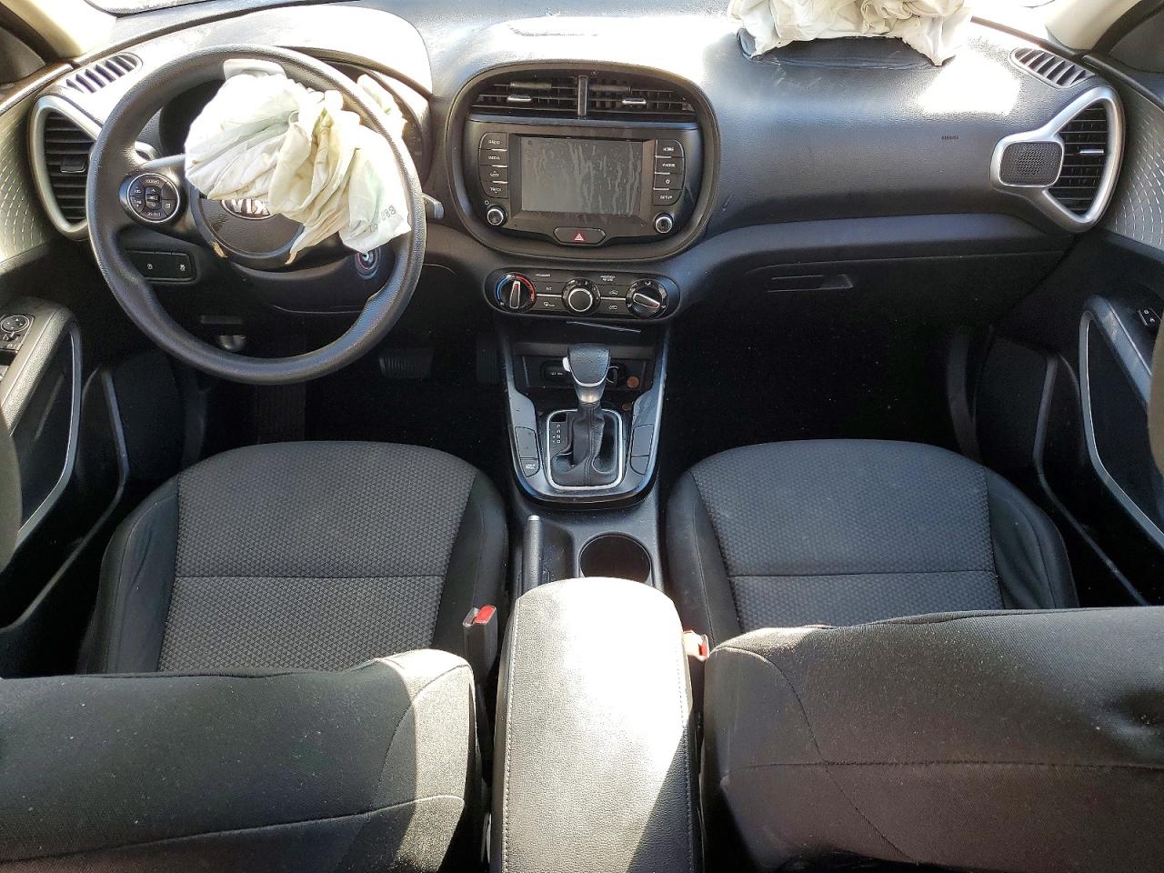 2020 KIA SOUL LX photo 15