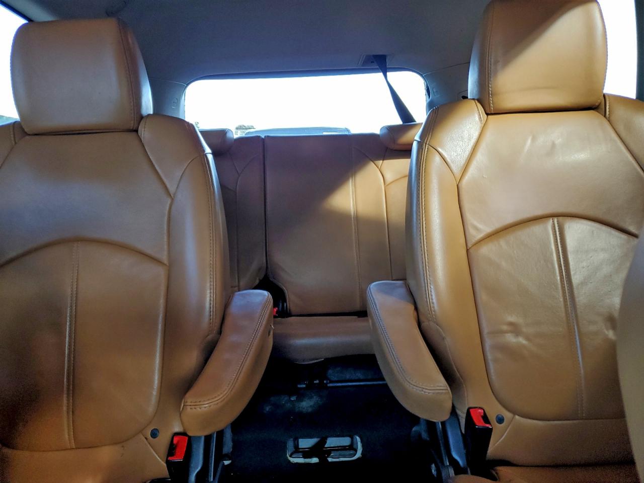 2014 CHEVROLET TRAVERSE LT photo 10