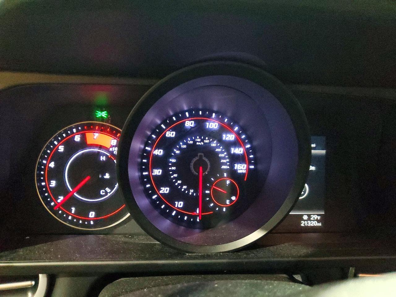 2021 HYUNDAI ELANTRA SEL photo 9