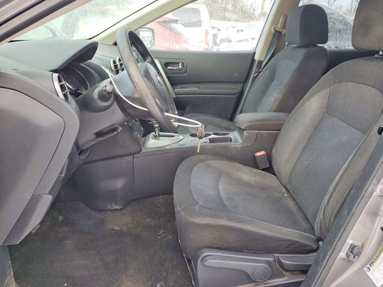 2013 NISSAN ROGUE S photo 13