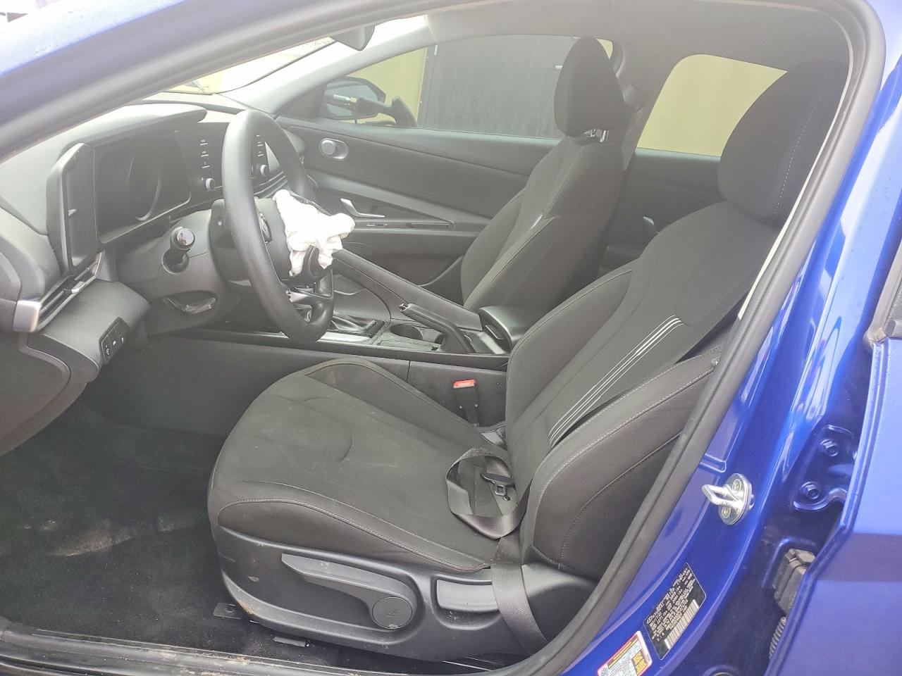 2023 HYUNDAI ELANTRA SEL photo 19