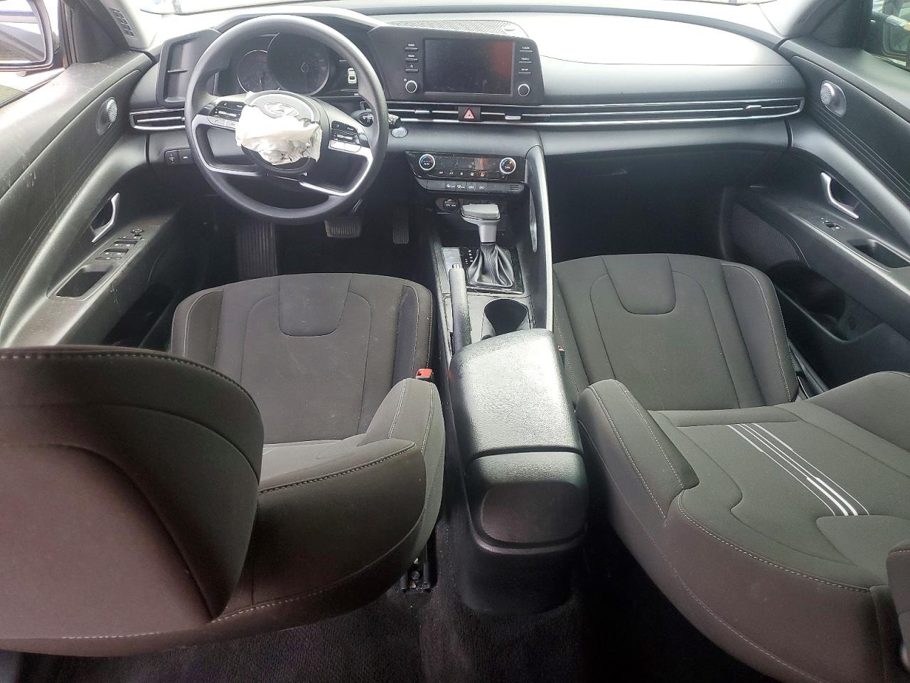 2023 HYUNDAI ELANTRA SEL photo 22
