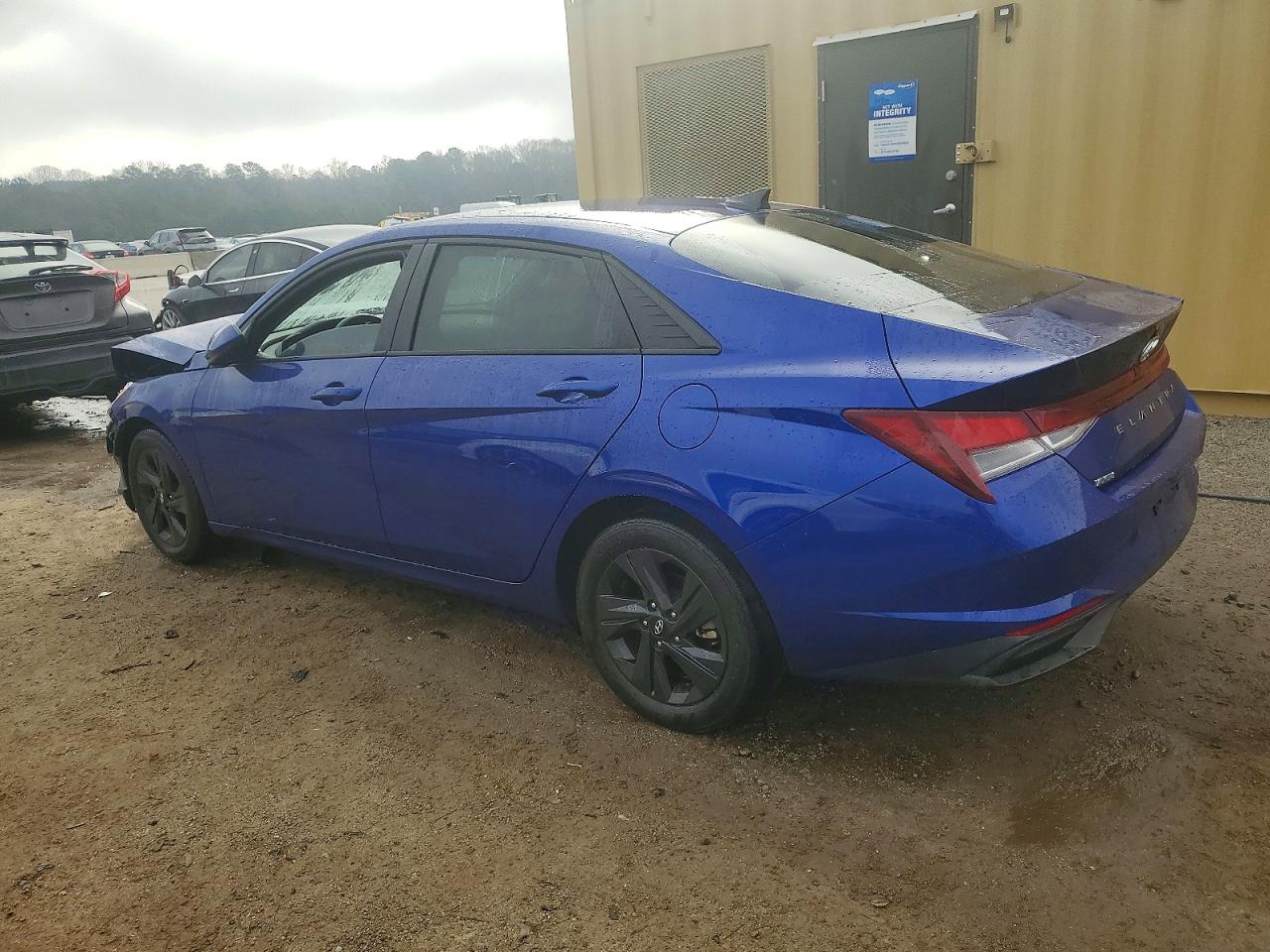 2023 HYUNDAI ELANTRA SEL photo 4