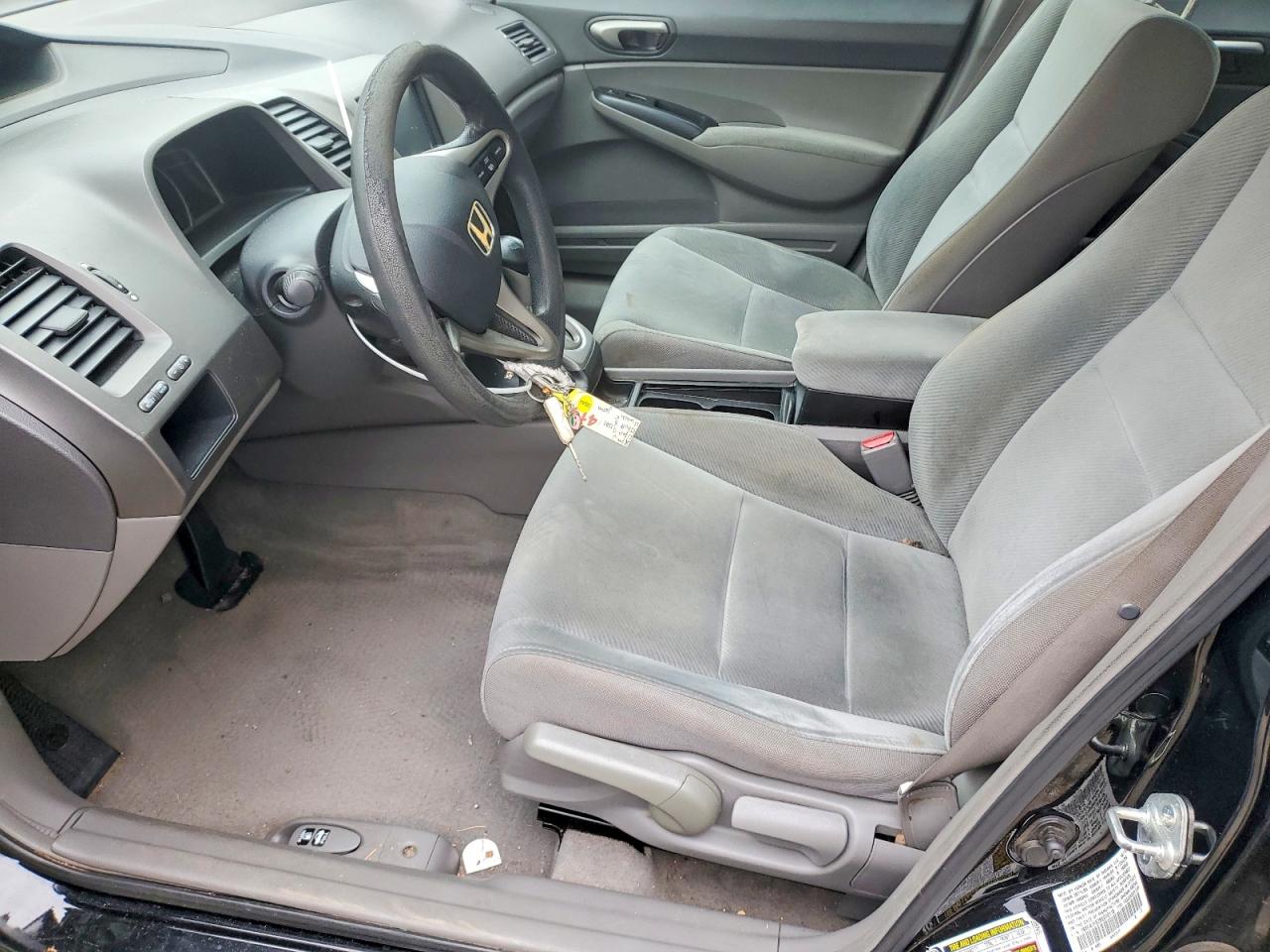 2011 HONDA CIVIC LX photo 7