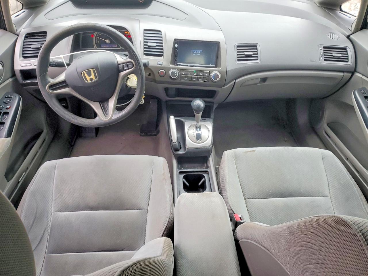 2011 HONDA CIVIC LX photo 8