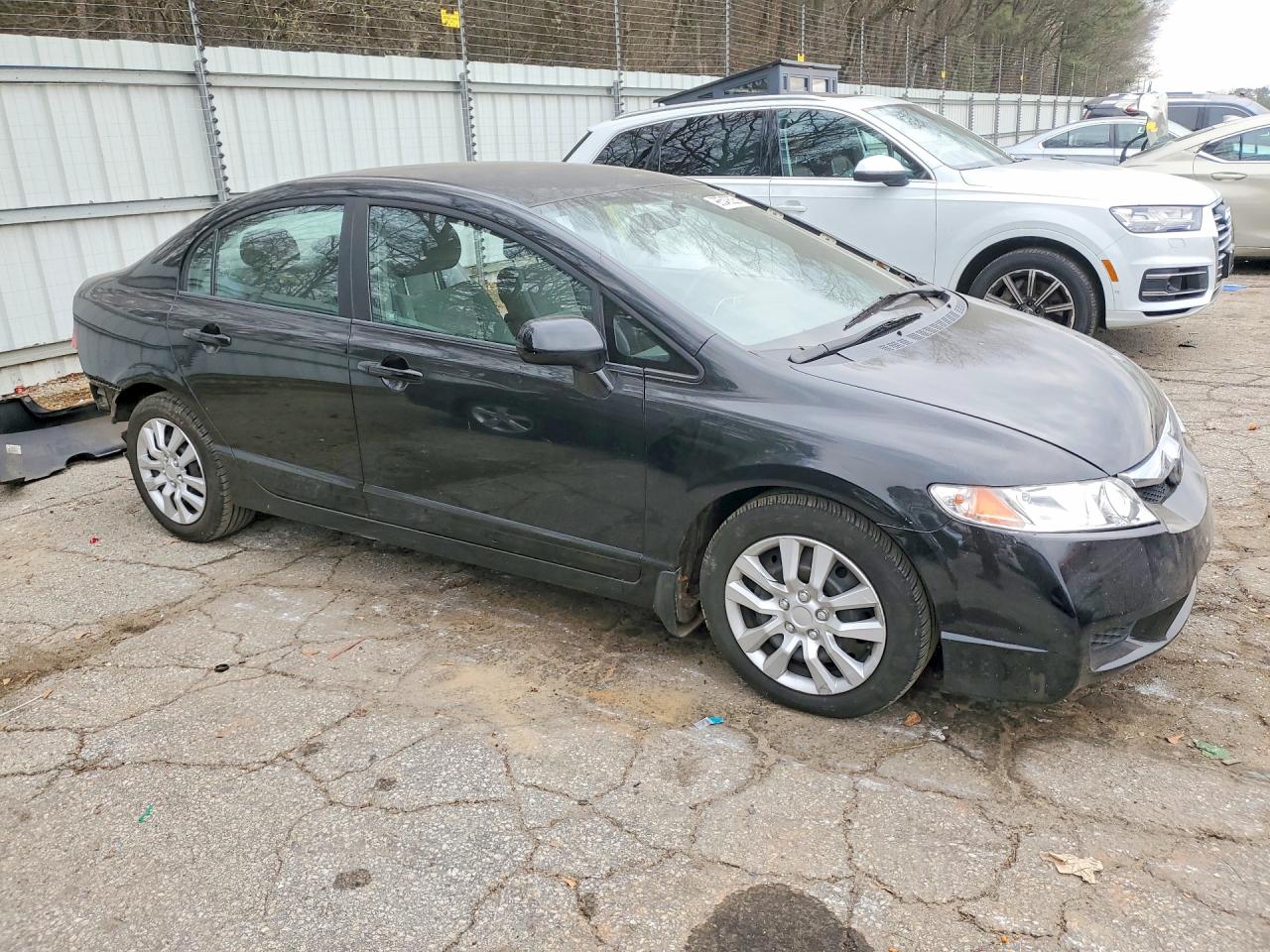 2011 HONDA CIVIC LX photo 4