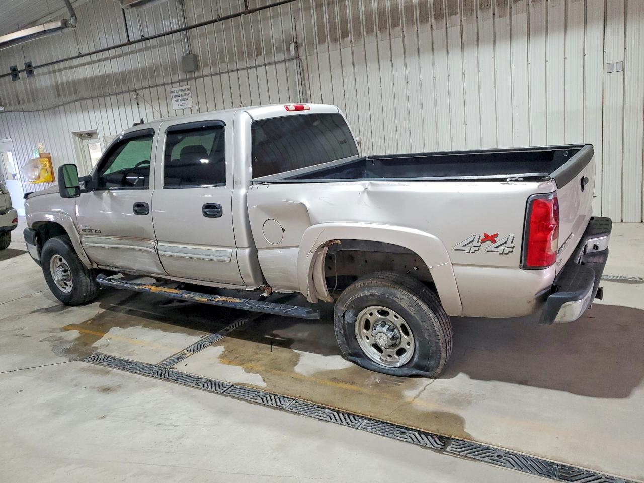 2007 CHEVROLET SILVERADO K2500 HEAVY DUTY photo 2