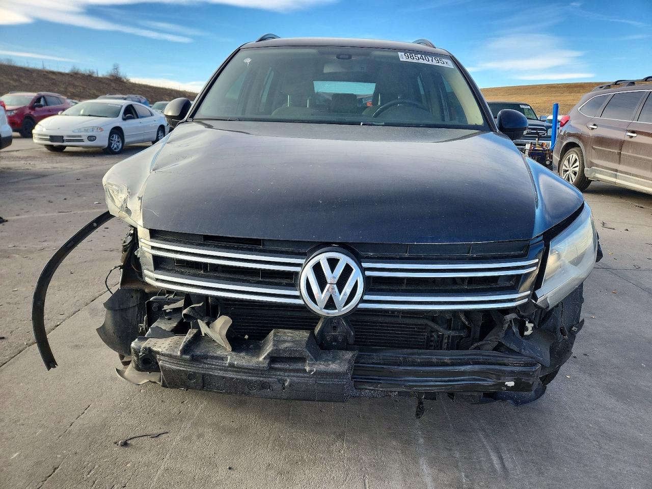 2016 VOLKSWAGEN TIGUAN S photo 9