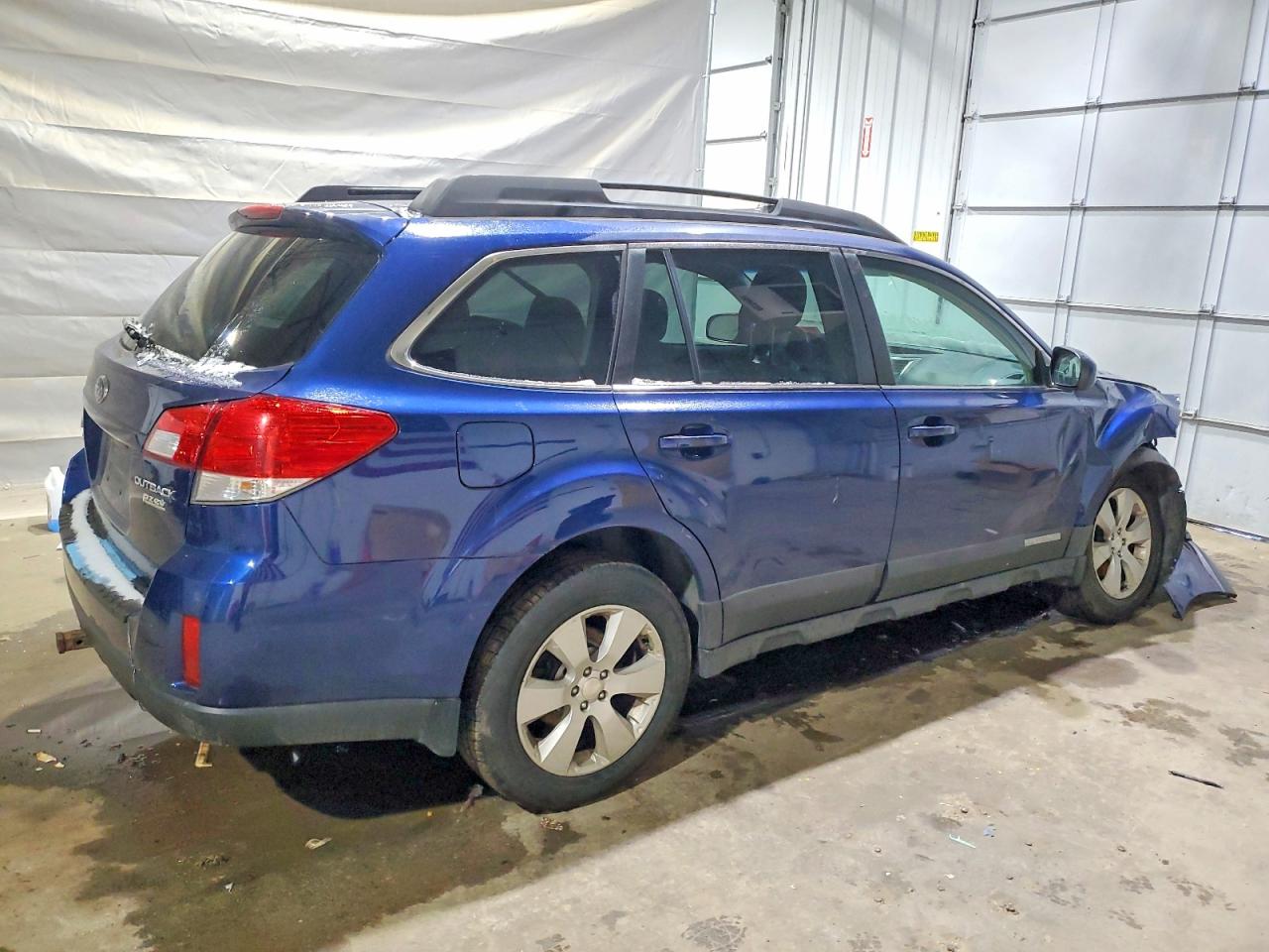 2010 SUBARU OUTBACK 2.5I PREMIUM photo 5