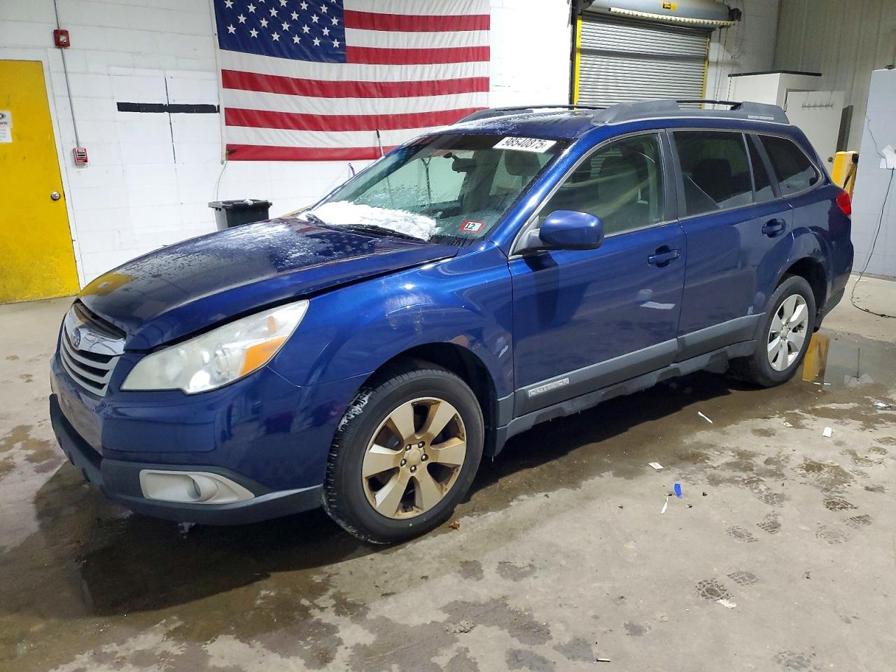2010 SUBARU OUTBACK