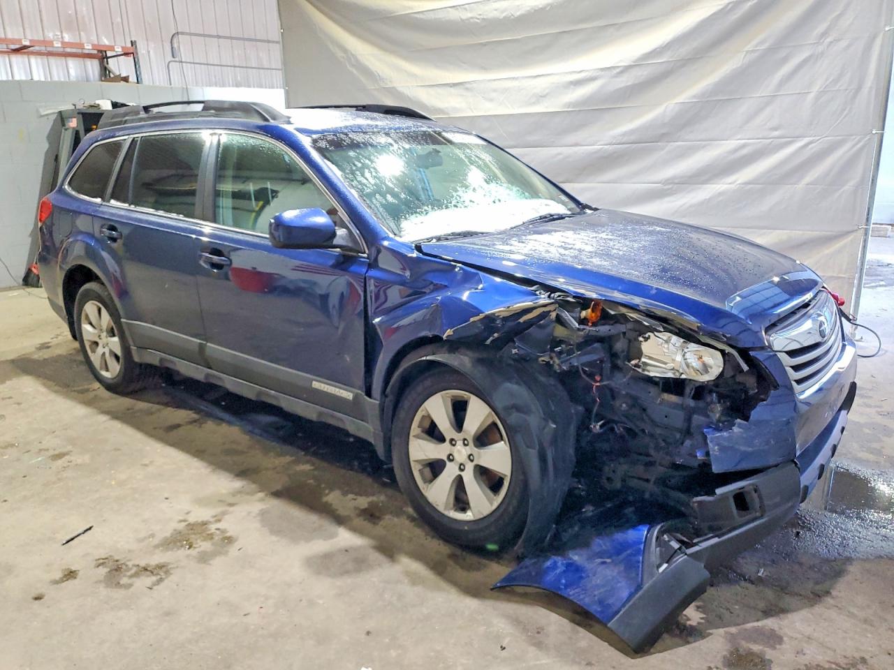 2010 SUBARU OUTBACK 2.5I PREMIUM photo 7