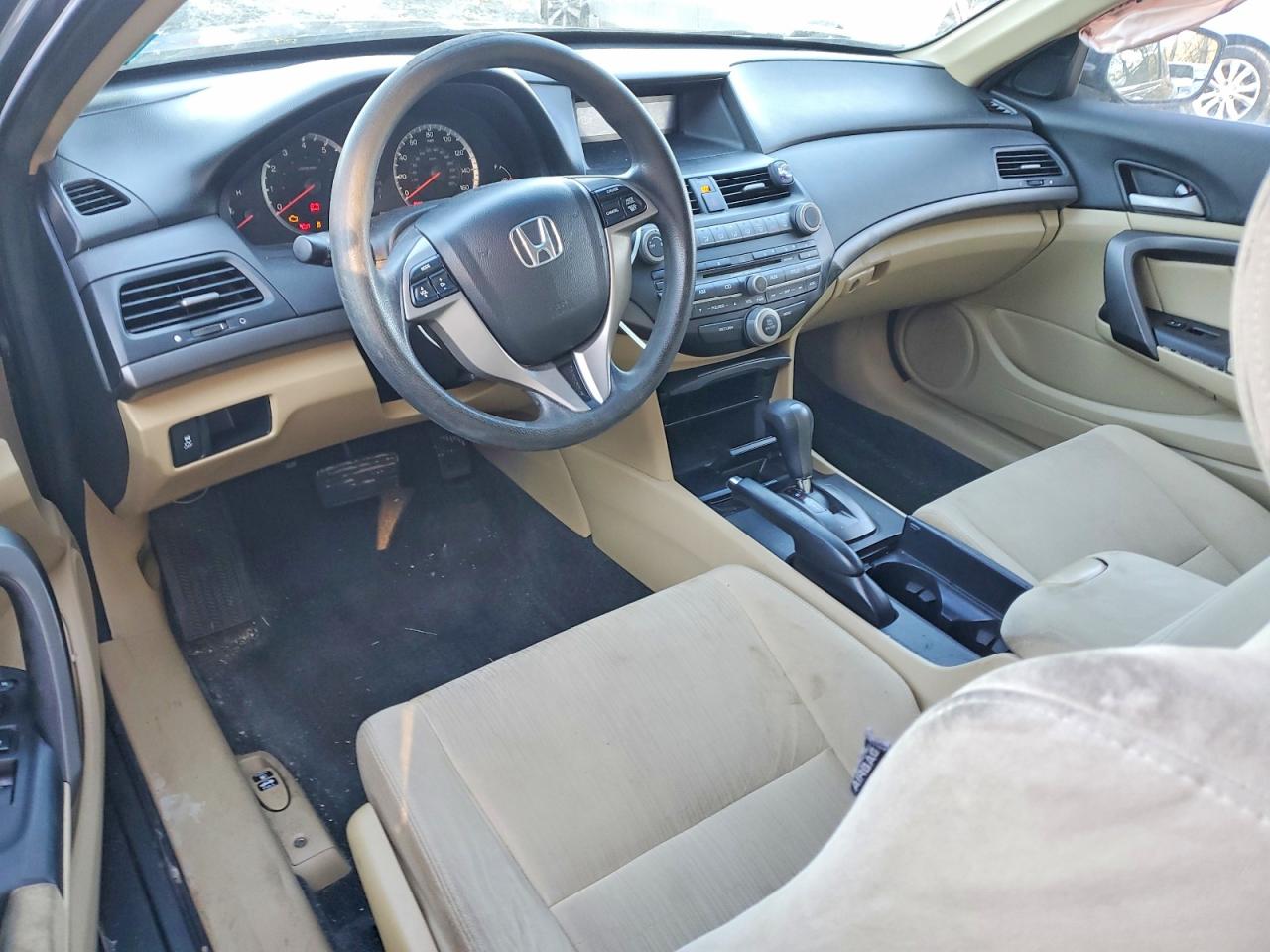 2012 HONDA ACCORD LX photo 8