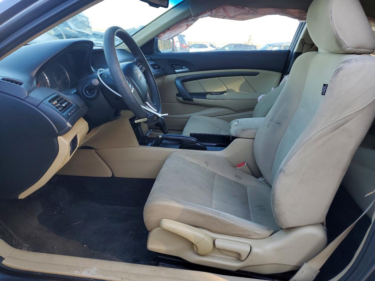2012 HONDA ACCORD LX photo 7