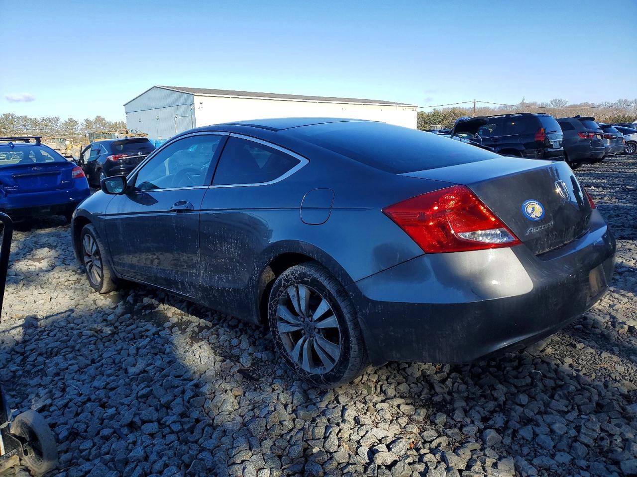 2012 HONDA ACCORD LX photo 2