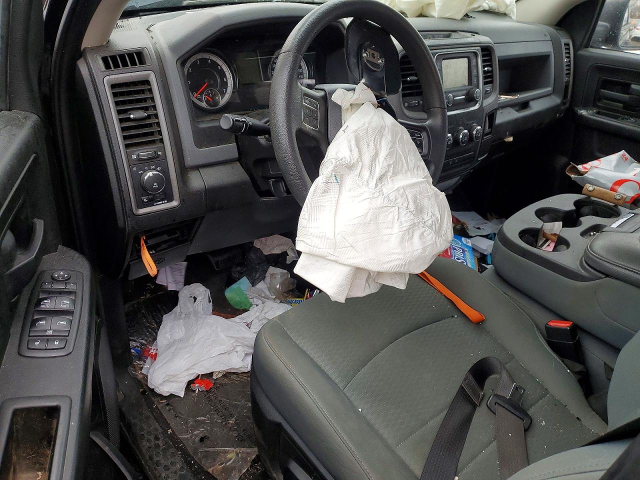 2019 RAM 1500 CLASSIC TRADESMAN photo 15