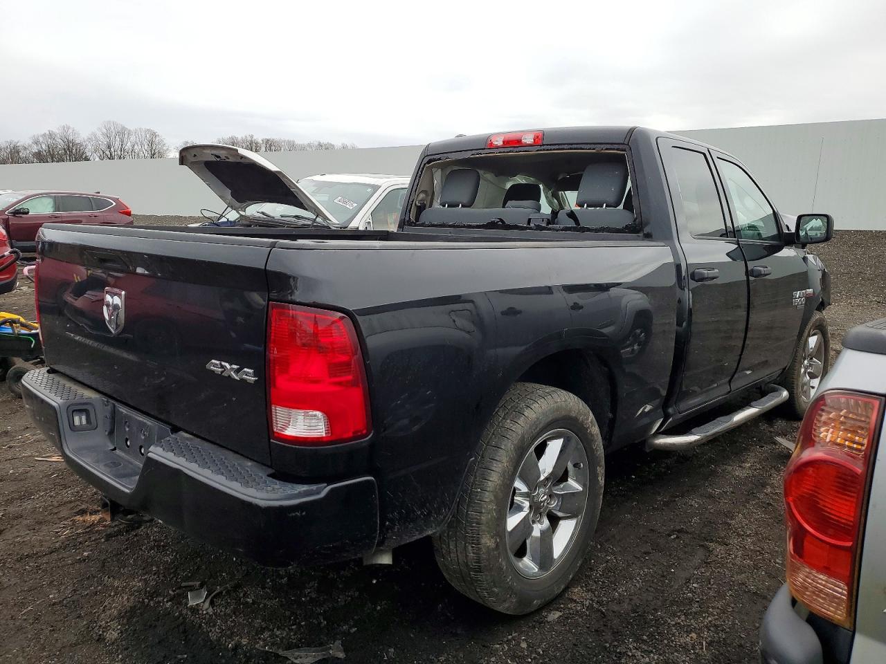 2019 RAM 1500 CLASSIC TRADESMAN photo 5