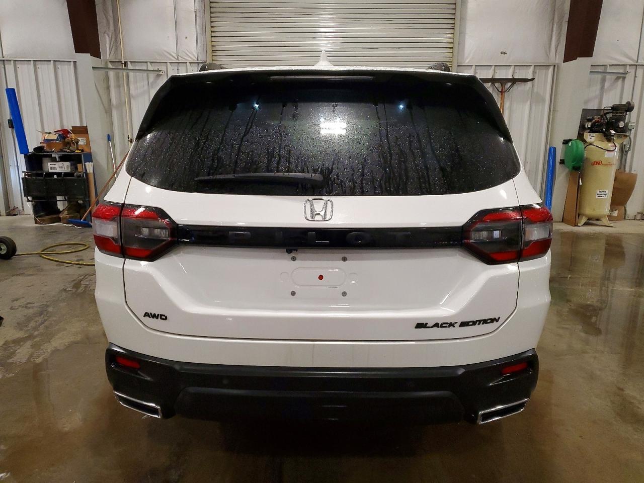 2025 HONDA PILOT BLACK photo 6