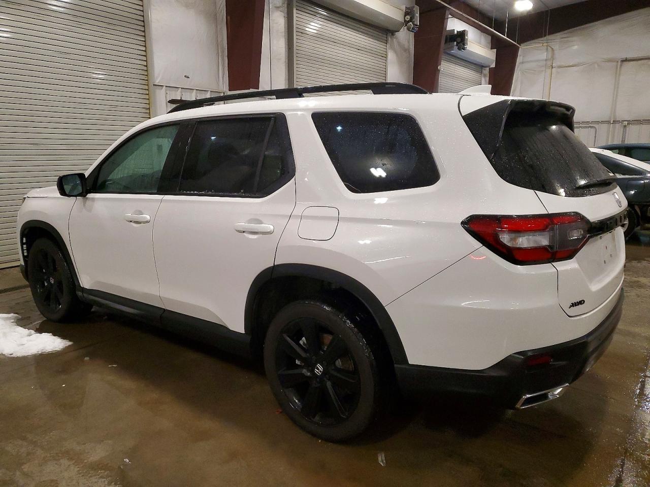 2025 HONDA PILOT BLACK photo 2