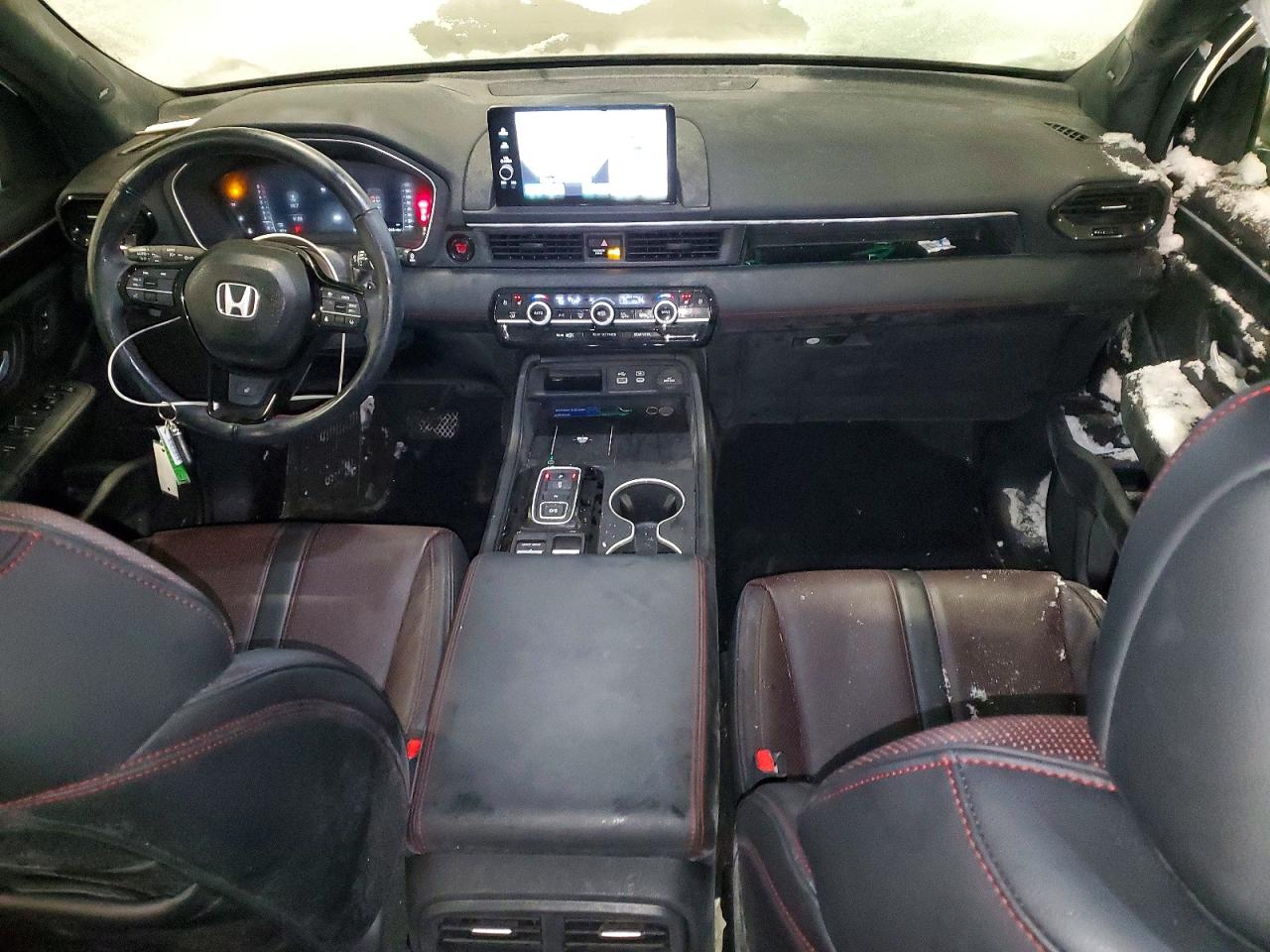 2025 HONDA PILOT BLACK photo 8