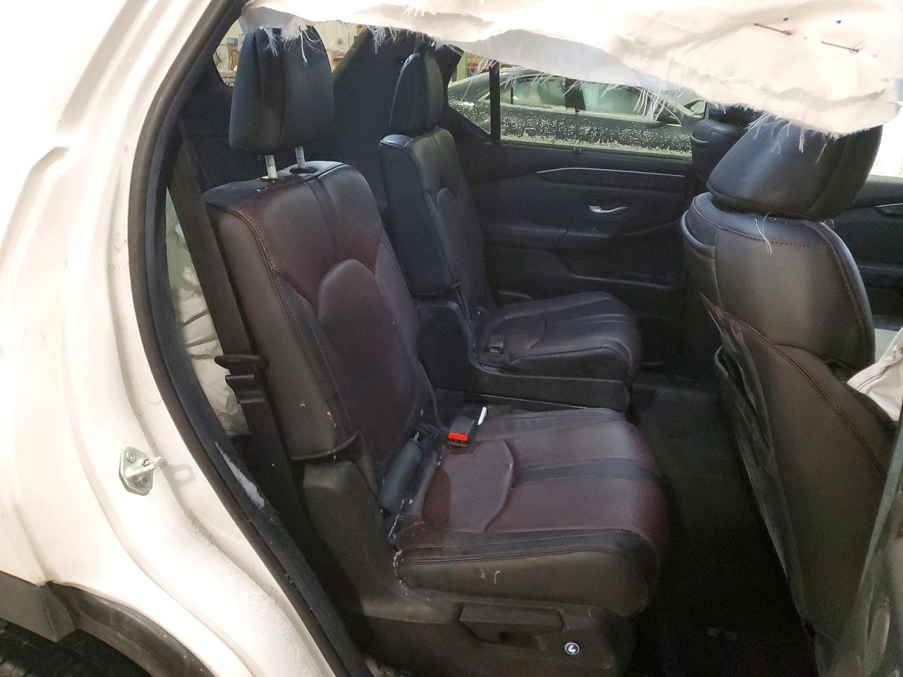 2025 HONDA PILOT BLACK photo 11