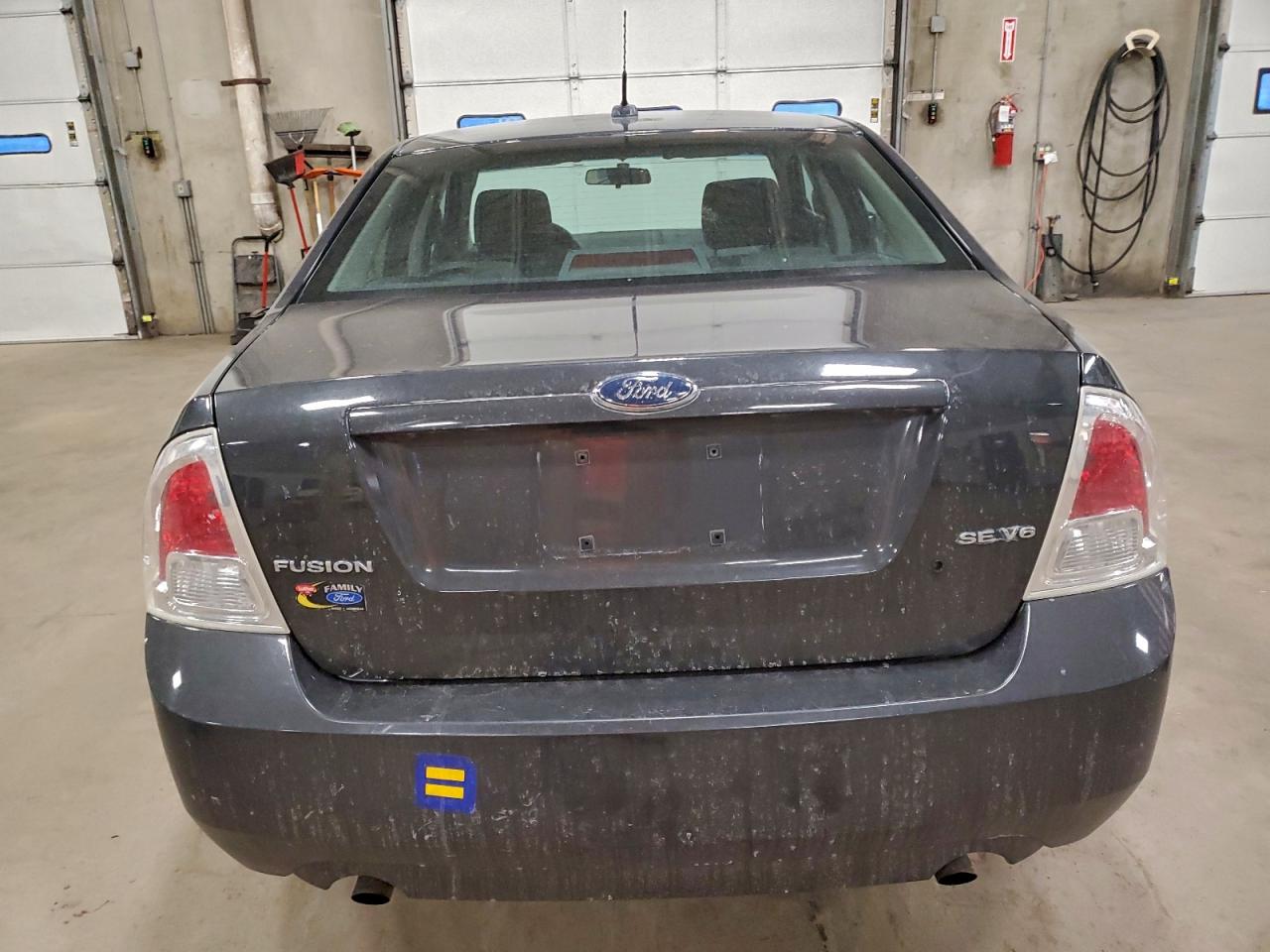 2007 FORD FUSION SE photo 6