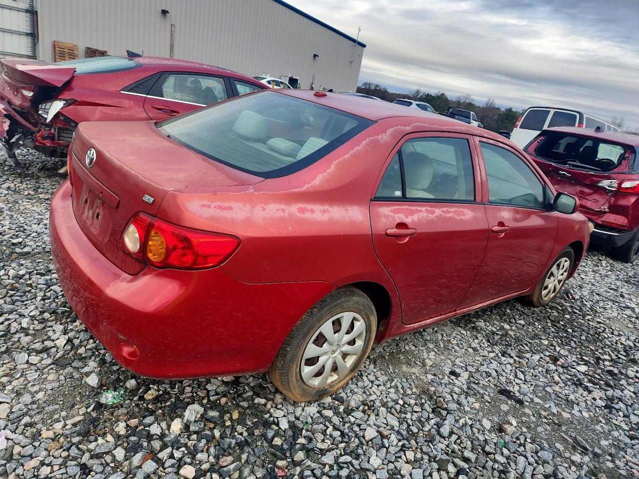 2010 TOYOTA COROLLA BASE photo 3