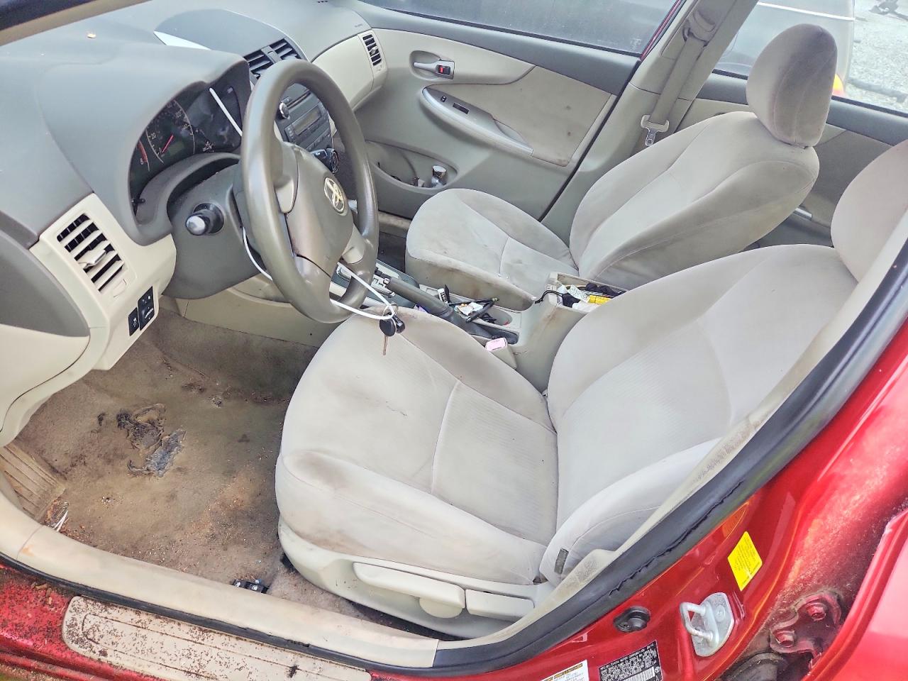 2010 TOYOTA COROLLA BASE photo 7