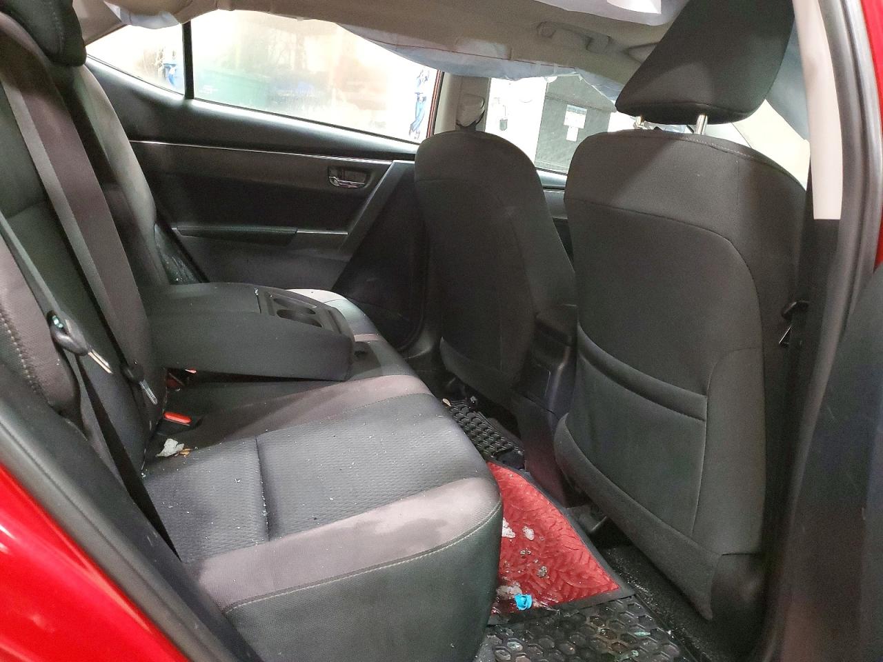 2017 TOYOTA COROLLA L photo 10