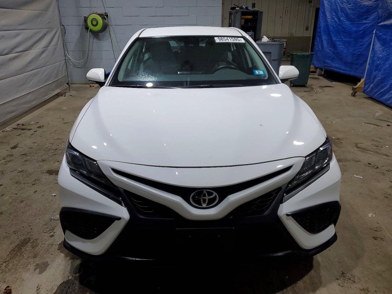 2024 TOYOTA CAMRY SE NIGHT SHADE photo 5