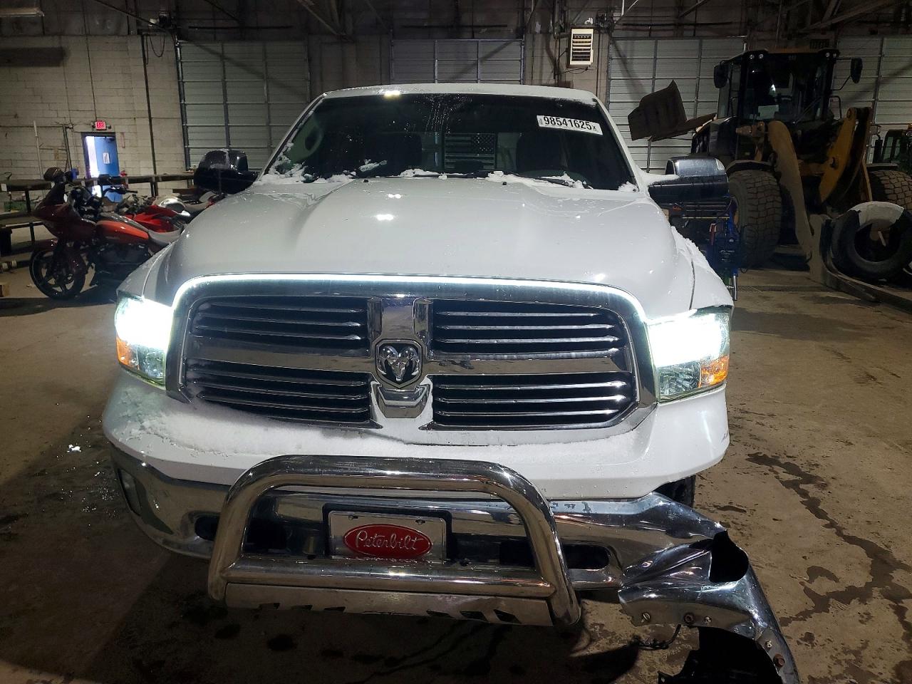 2013 RAM 1500 SLT photo 13