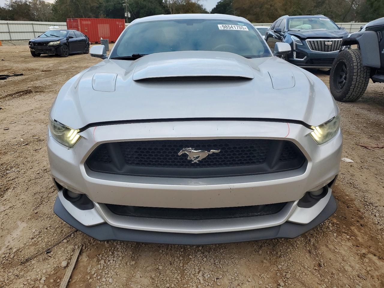 2017 FORD MUSTANG GT photo 5