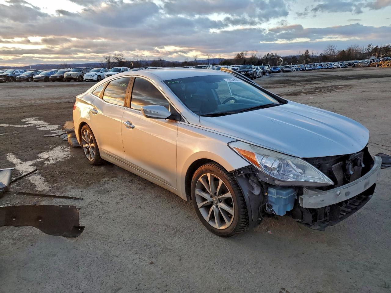 2015 HYUNDAI AZERA photo 4