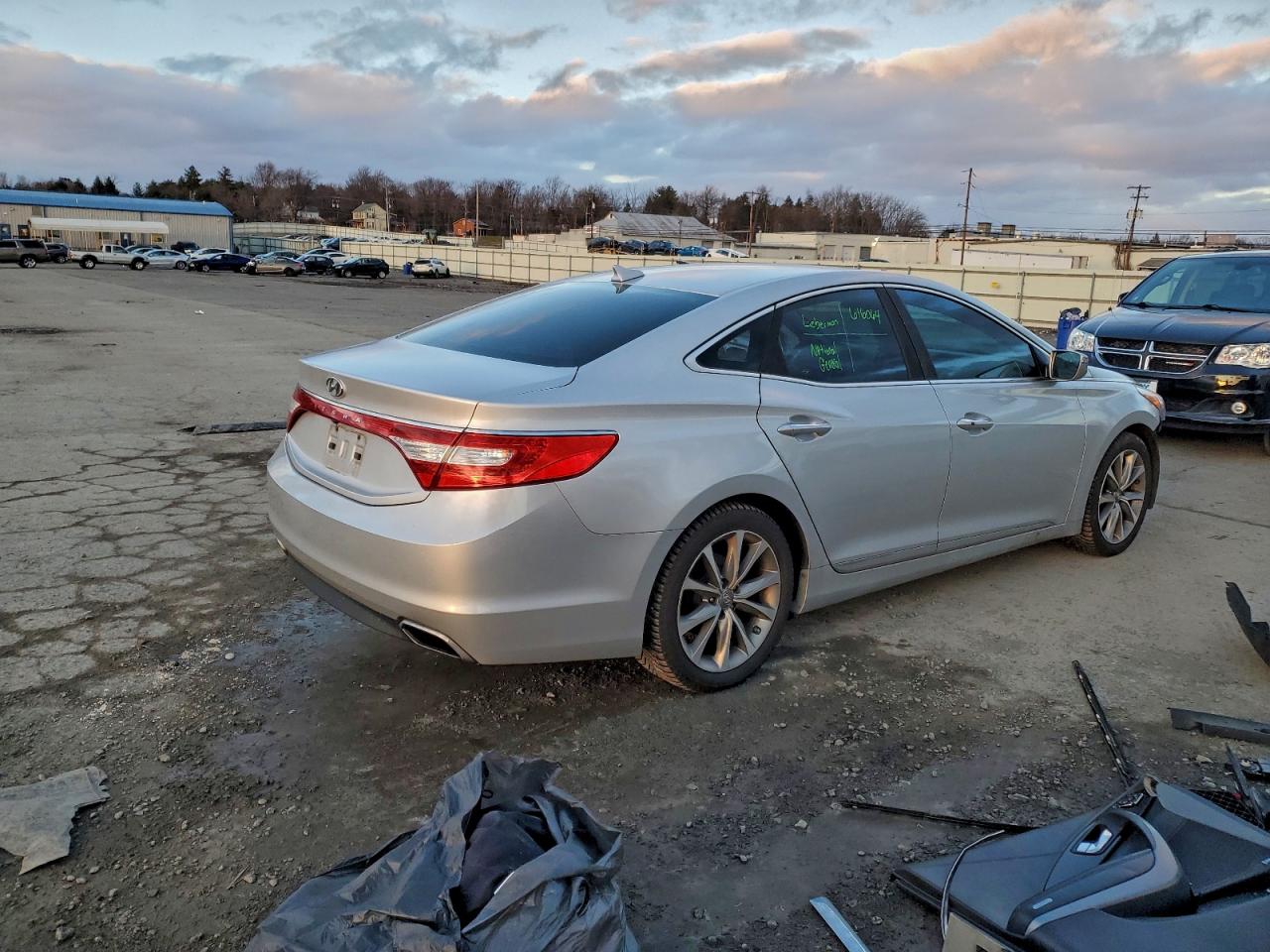 2015 HYUNDAI AZERA photo 3