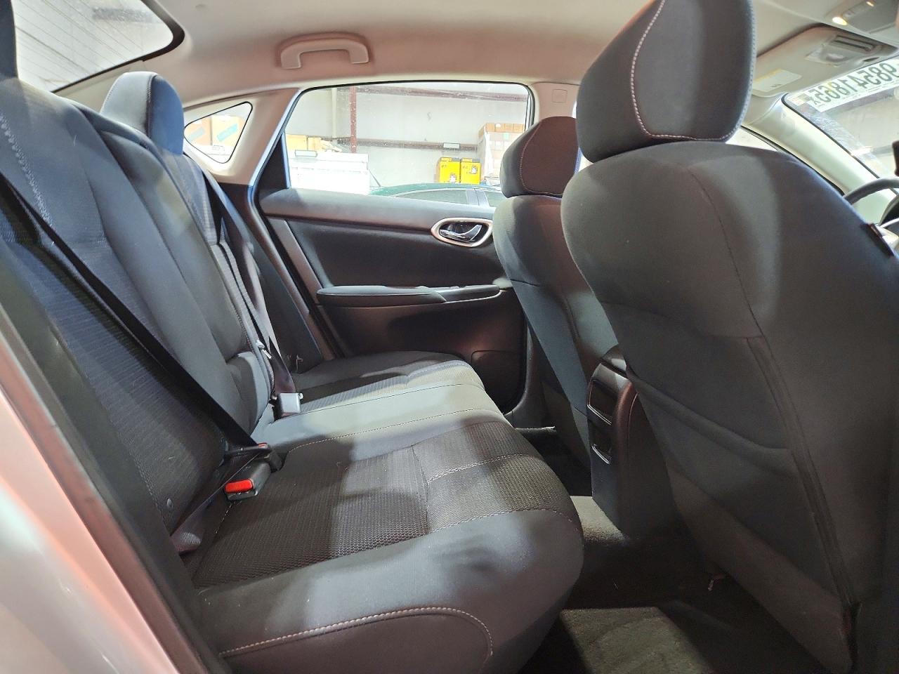 2015 NISSAN SENTRA S photo 28