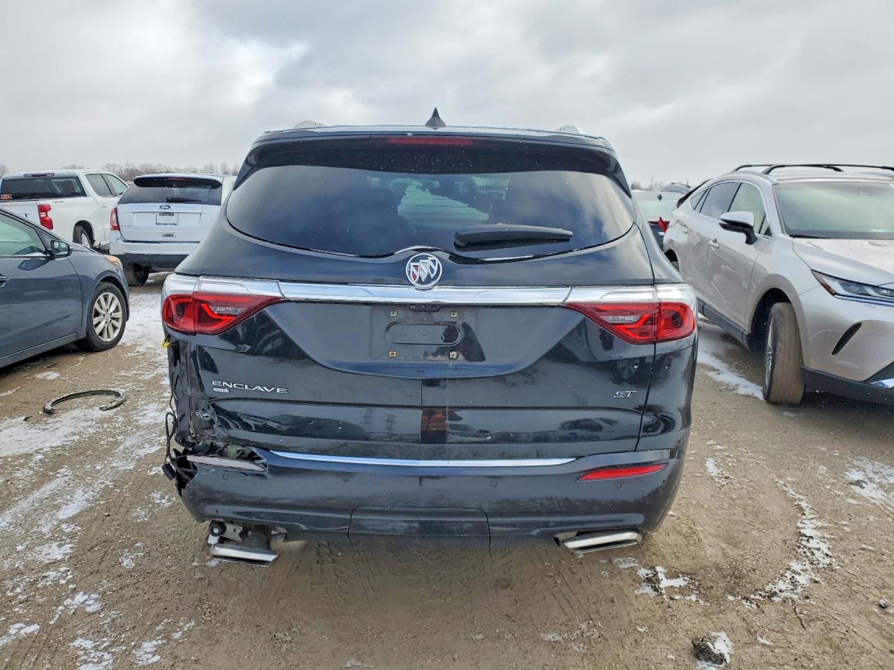 2022 BUICK ENCLAVE ESSENCE photo 6