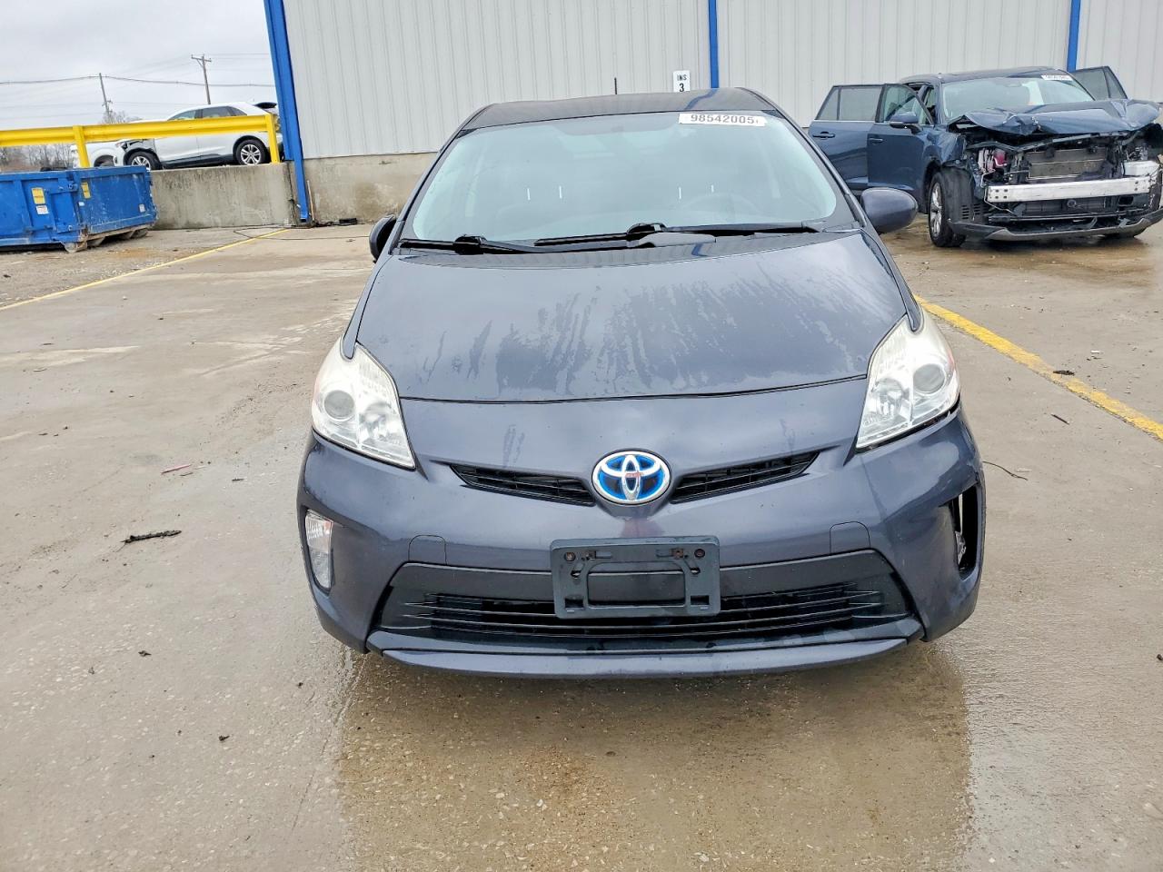 2012 TOYOTA PRIUS photo 5