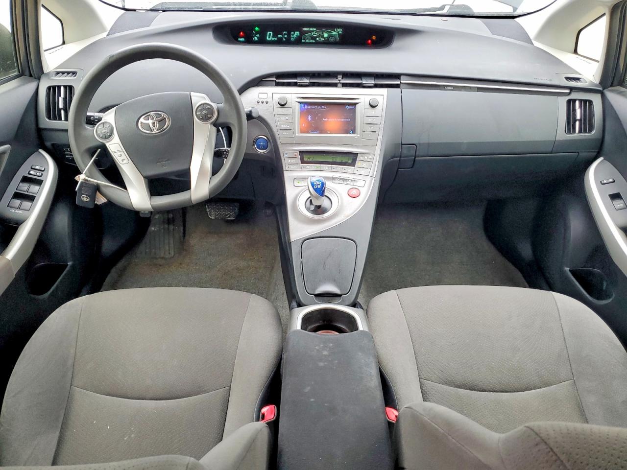 2012 TOYOTA PRIUS photo 8