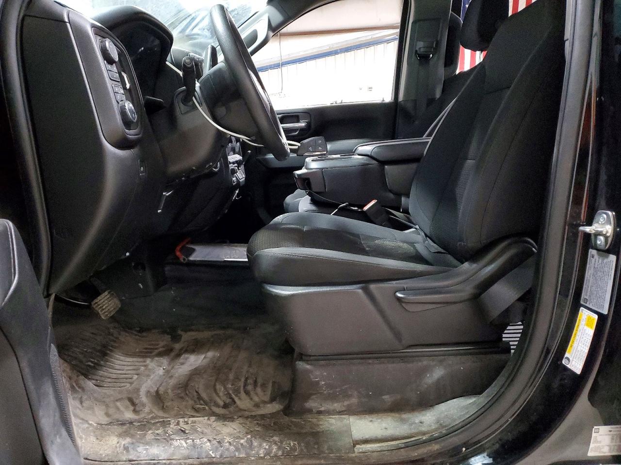 2025 CHEVROLET SILVERADO K2500 HEAVY DUTY photo 7