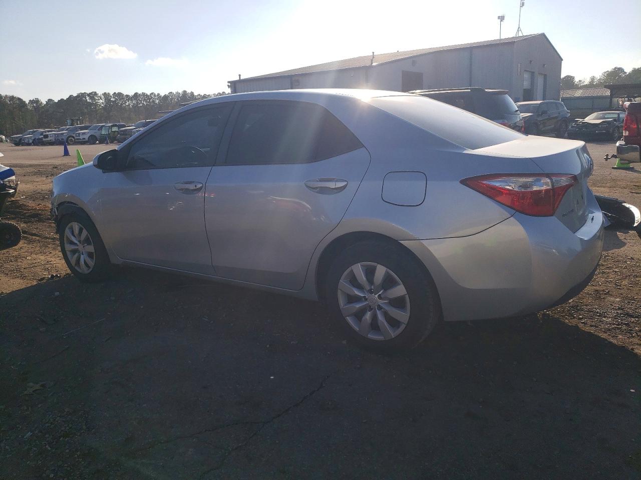 2014 TOYOTA COROLLA L photo 2