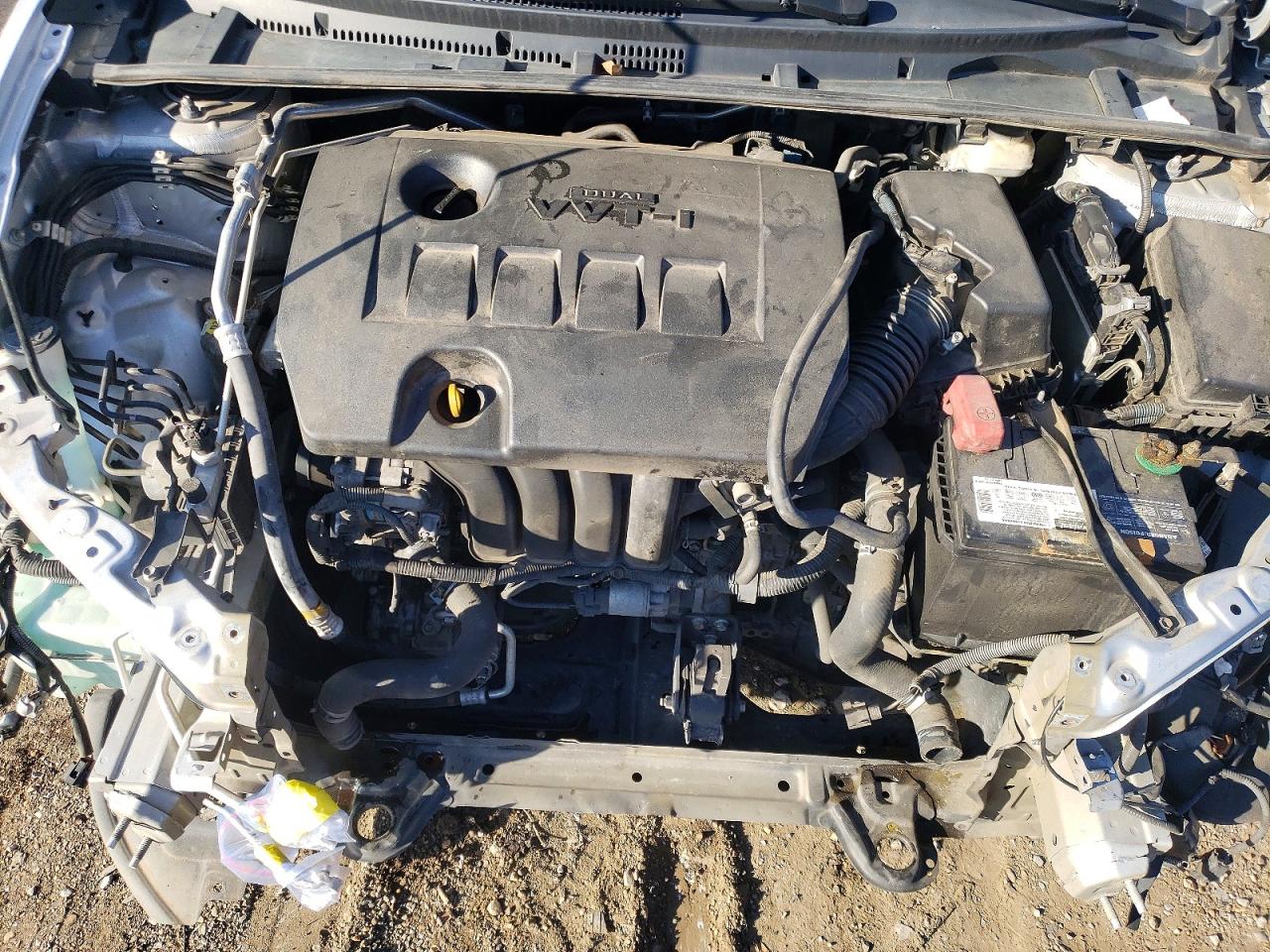 2014 TOYOTA COROLLA L photo 11