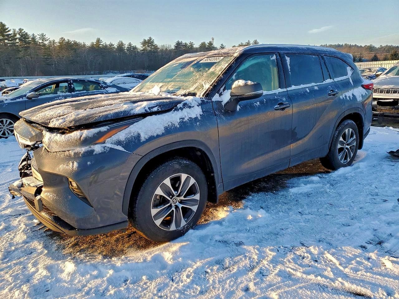 2021 TOYOTA HIGHLANDER