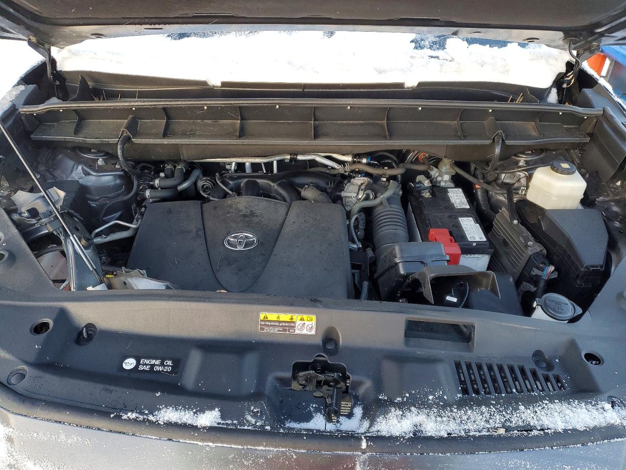 2021 TOYOTA HIGHLANDER XLE photo 11